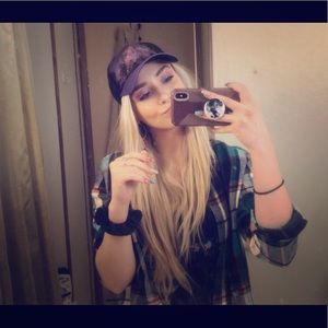 Meet your Posher, Abbey